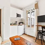 Lovely Studio 10 Mn Walk To Louvre & Latin Quarter