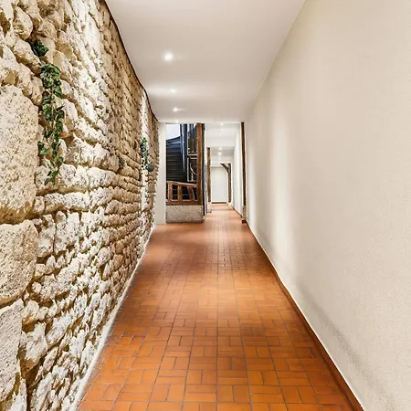 Appartamento Lovely 10 Mn Walk To Louvre & Latin Quarter Parigi